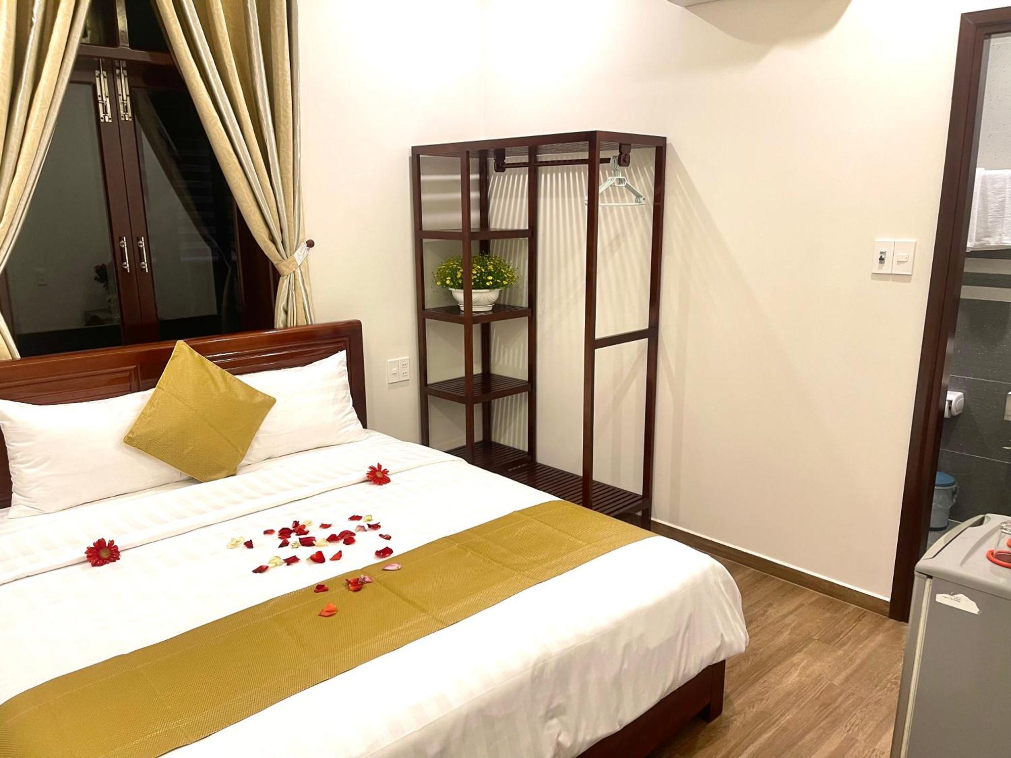 King Kong Homestay Hoi An Eksteriør billede
