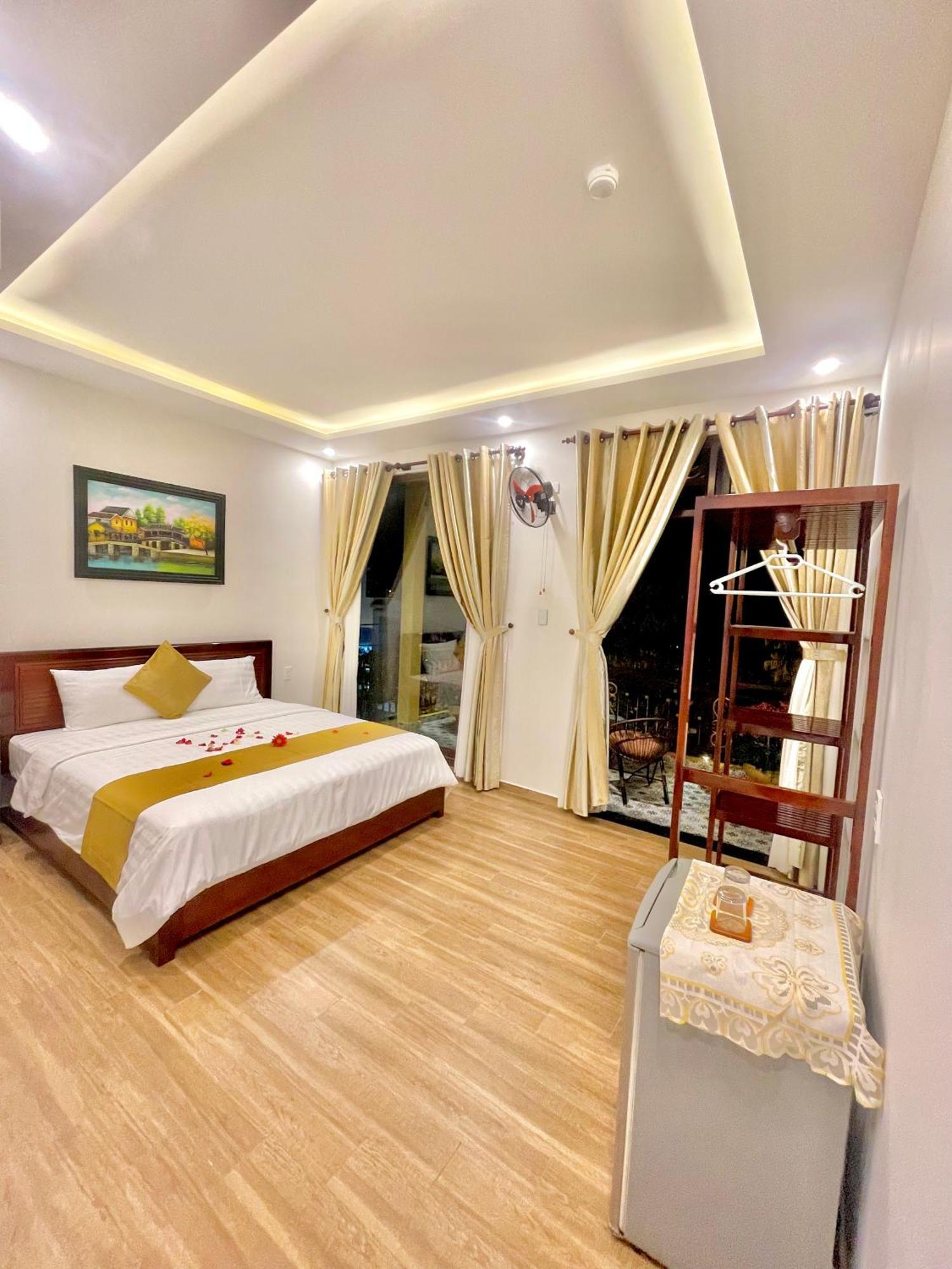 King Kong Homestay Hoi An Eksteriør billede